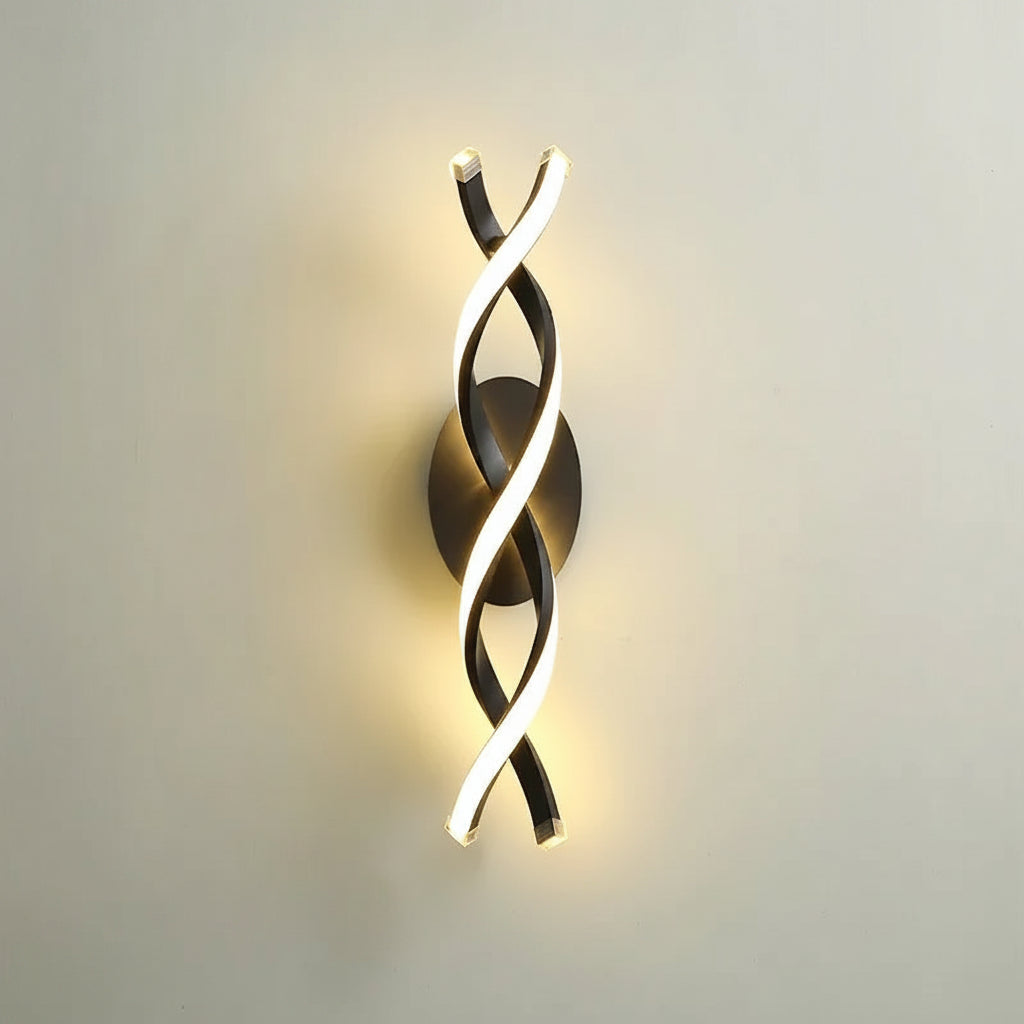 Wall-mounted light fixture with wavy design 