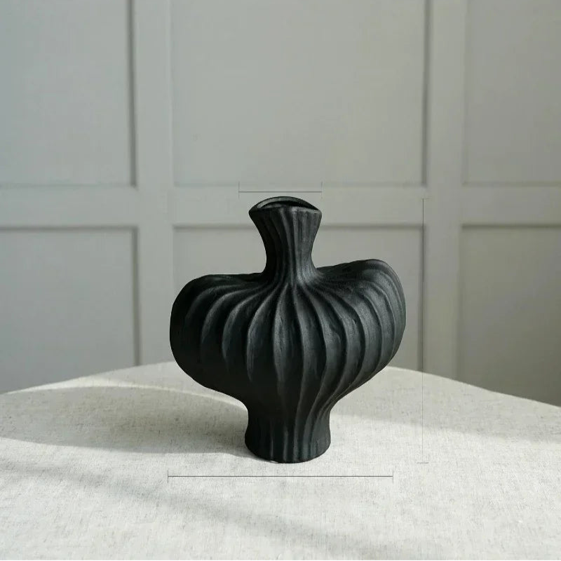 Black textured vase 