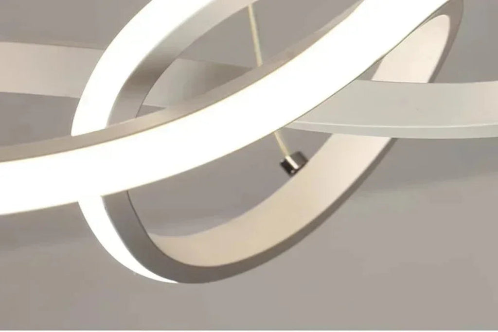 Silicone light guide strip on a gray background with text describing its features.